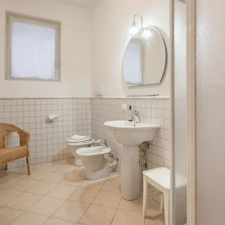 Gasco With Pool Βίλα Λατζίζε