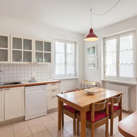 Gasco With Pool Βίλα Λατζίζε