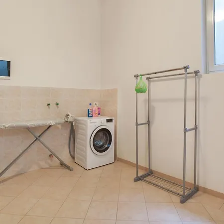 Βίλα Gasco With Pool *