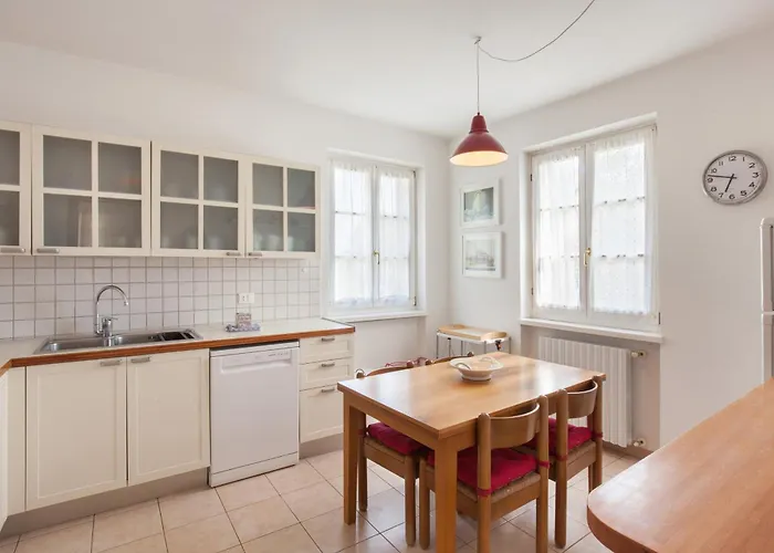 Gasco With Pool Villa Lazise