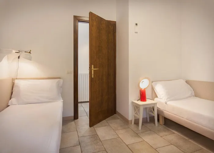 Gasco With Pool Villa *