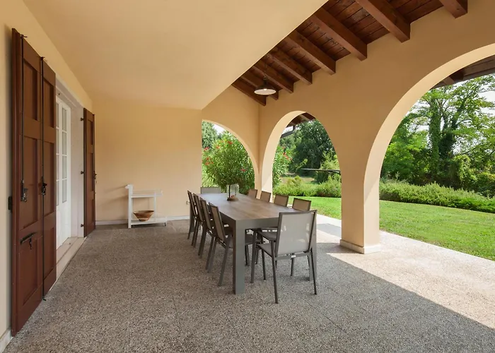 Gasco With Pool Villa Lazise