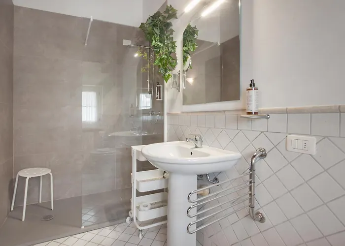 Villa Gasco With Pool Lazise