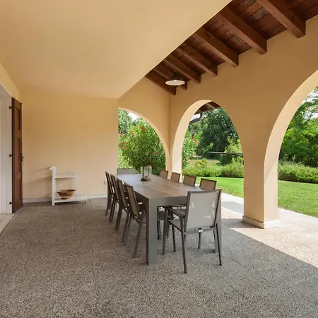 Gasco With Pool Villa Lazise