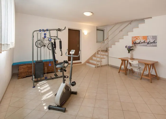 Gasco With Pool Villa Lazise